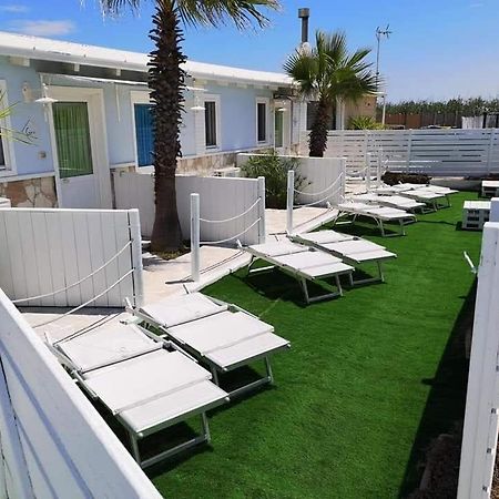 Baywatch Bed & Breakfast Margherita Di Savoia Exterior foto